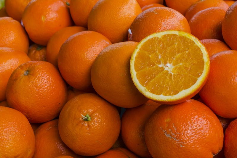 MALE KUHARSKE TAJNE (6): Sve o narančama - Kako dobiti kriške bez kožice? Kako korsititi koru? Kako ih čuvati?